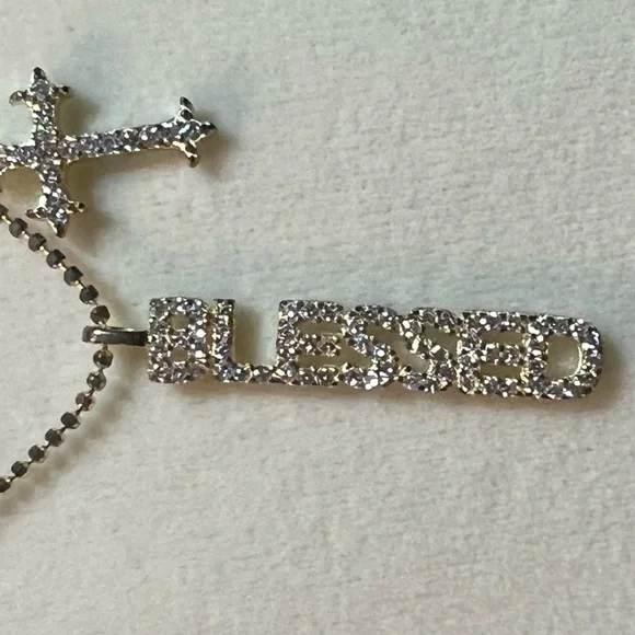 Rhinestone blessed necklace with cross - Picture 3 of 3